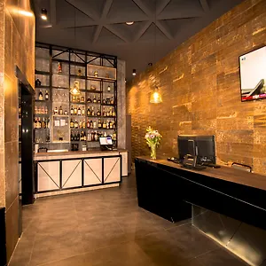 فندق Vh Premier As & Meeting Center, تيرانا