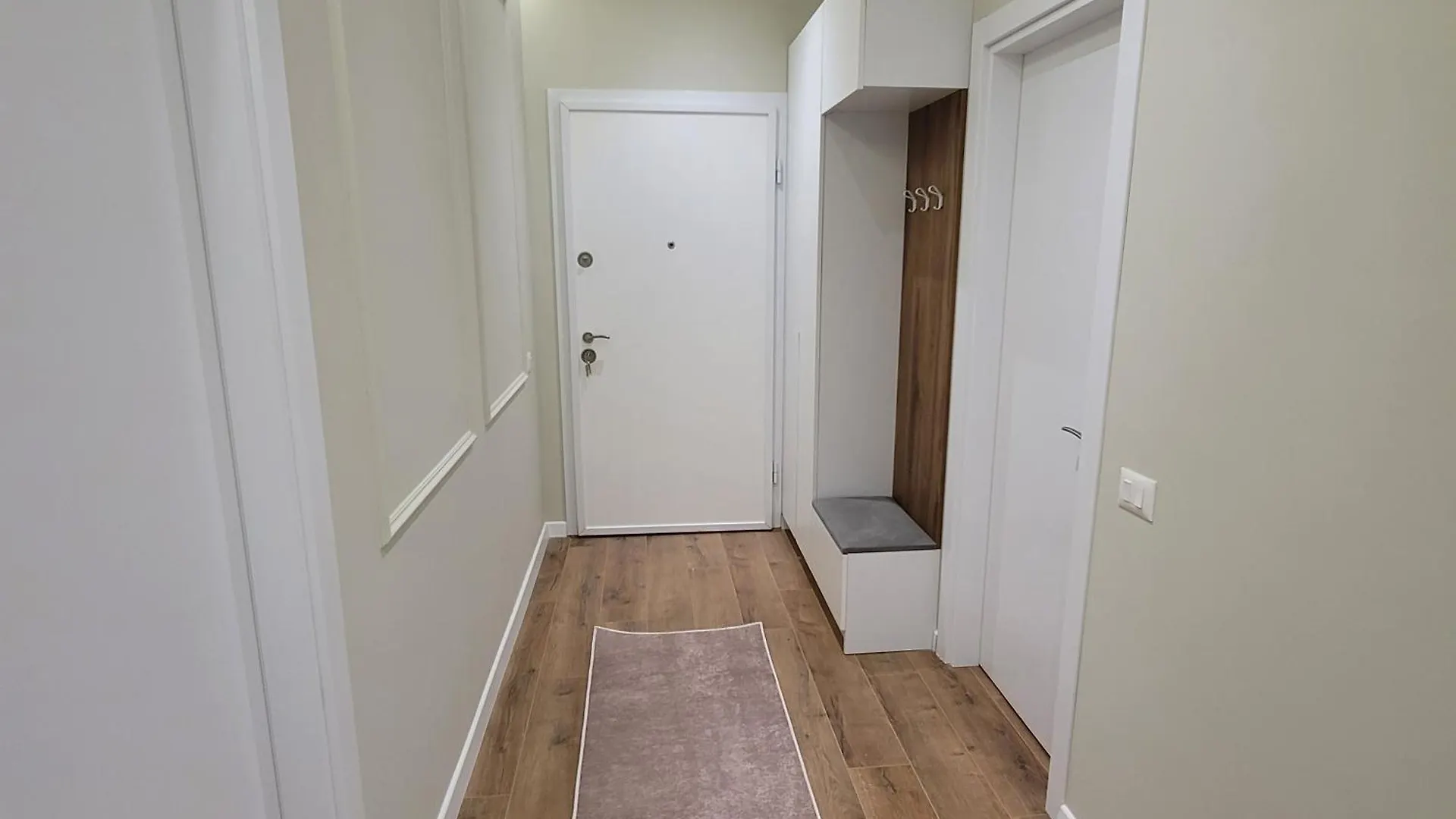 Central Comfort Apartment تيرانا
