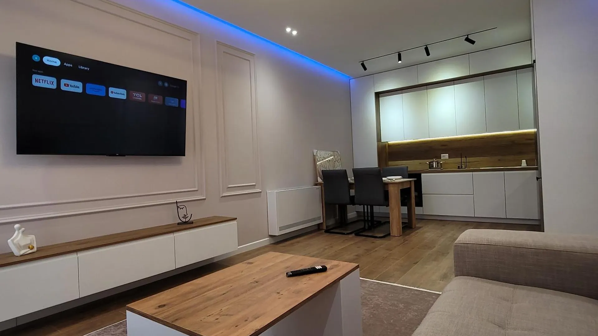 Central Comfort Apartment تيرانا