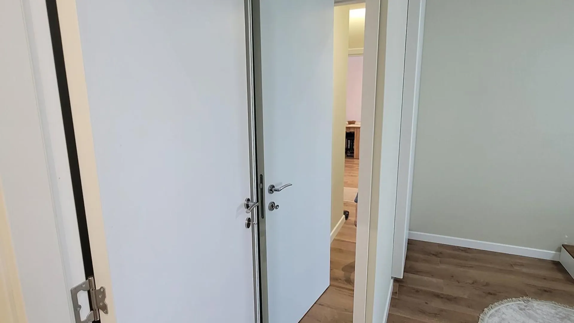 Central Comfort Apartment تيرانا ألبانيا